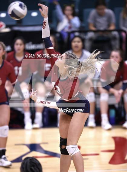 Thumbnail 2 in Stratford vs Tompkins (UIL 6A Area Playoff) photogallery.