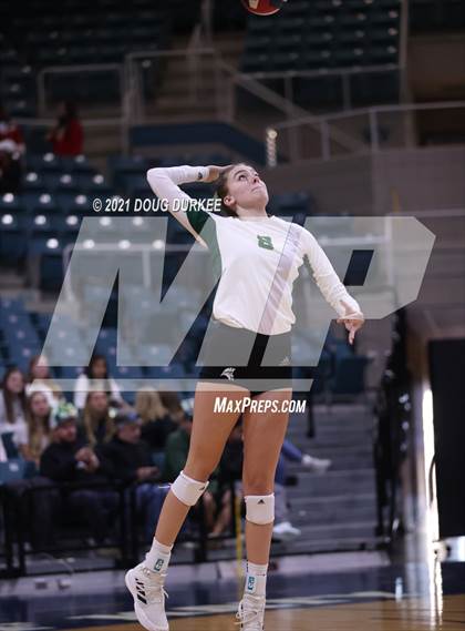 Thumbnail 3 in Stratford vs Tompkins (UIL 6A Area Playoff) photogallery.