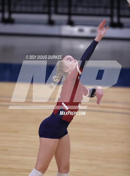 Thumbnail 1 in Stratford vs Tompkins (UIL 6A Area Playoff) photogallery.