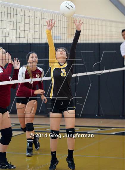 Thumbnail 1 in Lick-Wilmerding vs. Cardinal Newman (Nor-Cal Invitational) photogallery.
