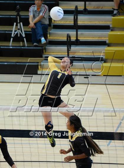 Thumbnail 3 in Lick-Wilmerding vs. Cardinal Newman (Nor-Cal Invitational) photogallery.