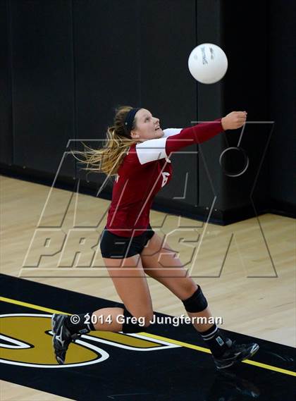 Thumbnail 3 in Lick-Wilmerding vs. Cardinal Newman (Nor-Cal Invitational) photogallery.