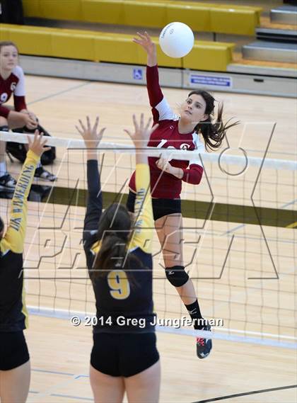 Thumbnail 2 in Lick-Wilmerding vs. Cardinal Newman (Nor-Cal Invitational) photogallery.