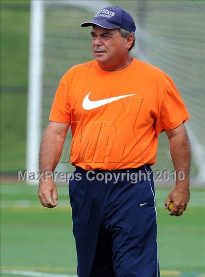 Thumbnail 2 in Hershey vs. Unionville (PIAA Playoffs) photogallery.