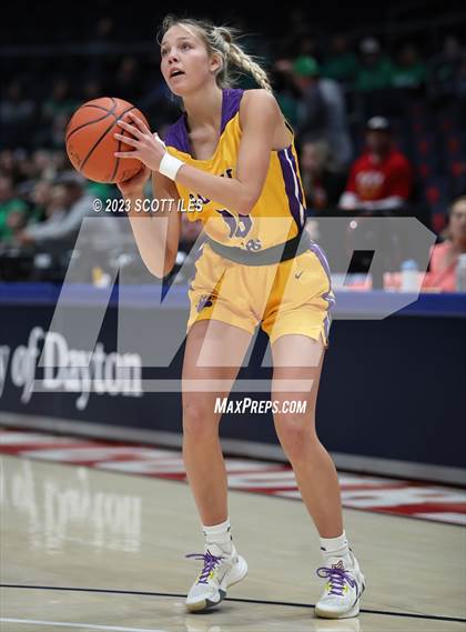 Thumbnail 3 in Bryan vs. Purcell Marian (OHSAA D2 State Semifinal) photogallery.