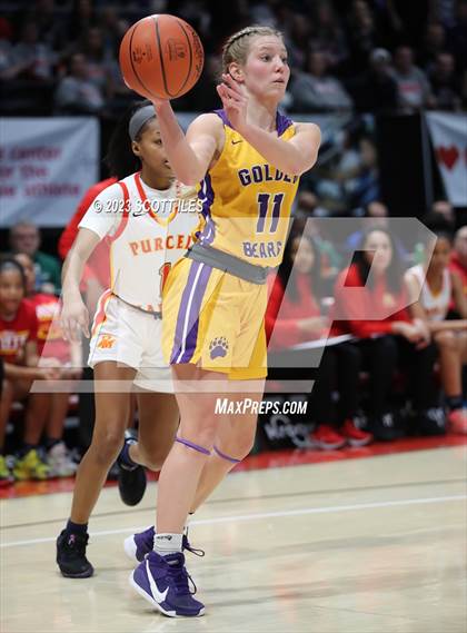 Thumbnail 3 in Bryan vs. Purcell Marian (OHSAA D2 State Semifinal) photogallery.