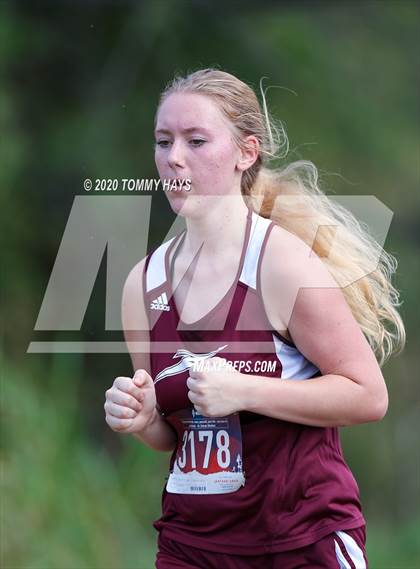 Thumbnail 3 in Lipan Cross Country Meet photogallery.