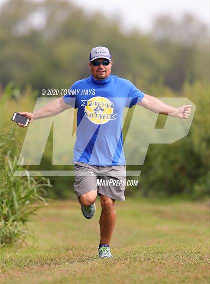 Thumbnail 2 in Lipan Cross Country Meet photogallery.