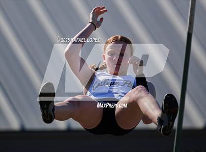 Thumbnail 1 in UIL 6A Track & Field Area 13&14 (Pole Vault) photogallery.