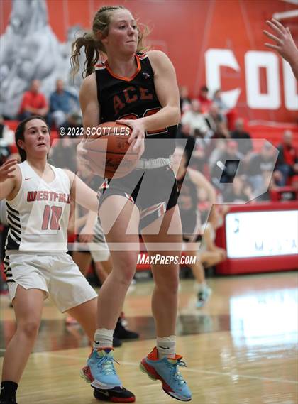 Thumbnail 3 in Amanda-Clearcreek vs Westfall photogallery.