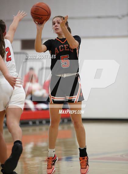 Thumbnail 2 in Amanda-Clearcreek vs Westfall photogallery.