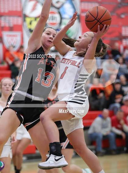 Thumbnail 3 in Amanda-Clearcreek vs Westfall photogallery.