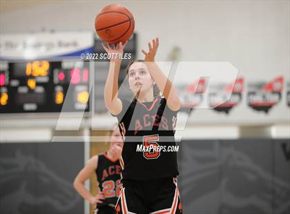 Thumbnail 2 in Amanda-Clearcreek vs Westfall photogallery.