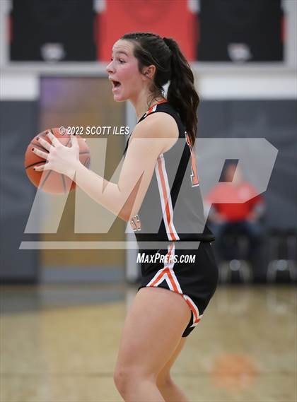 Thumbnail 2 in Amanda-Clearcreek vs Westfall photogallery.