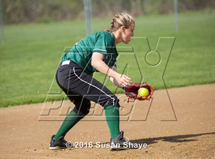 Thumbnail 1 in Wachusett Regional @ Hudson photogallery.