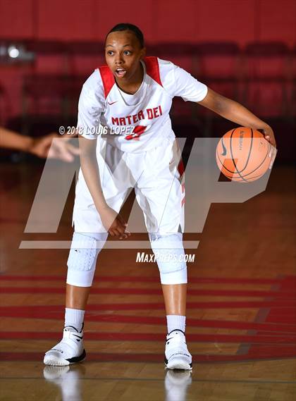 Thumbnail 3 in Esperanza @ Mater Dei (Nike Extravaganza) photogallery.