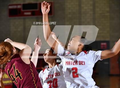 Thumbnail 1 in Esperanza @ Mater Dei (Nike Extravaganza) photogallery.