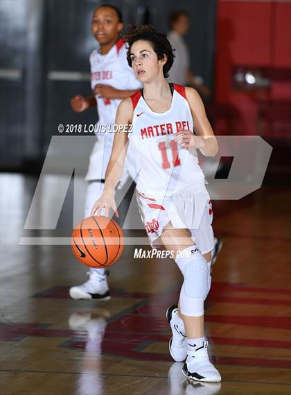 Thumbnail 1 in Esperanza @ Mater Dei (Nike Extravaganza) photogallery.
