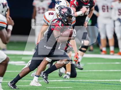 Thumbnail 3 in Wakeland vs. Mansfield Legacy (UIL 5A DI Regional Playoff at the Star) photogallery.