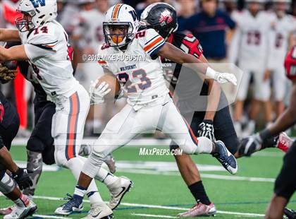 Thumbnail 2 in Wakeland vs. Mansfield Legacy (UIL 5A DI Regional Playoff at the Star) photogallery.