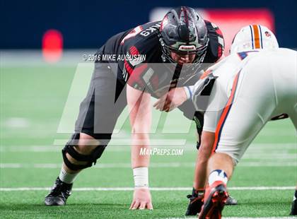 Thumbnail 3 in Wakeland vs. Mansfield Legacy (UIL 5A DI Regional Playoff at the Star) photogallery.