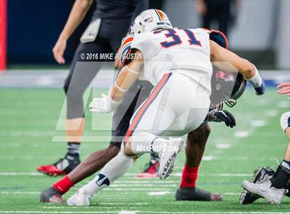 Thumbnail 1 in Wakeland vs. Mansfield Legacy (UIL 5A DI Regional Playoff at the Star) photogallery.