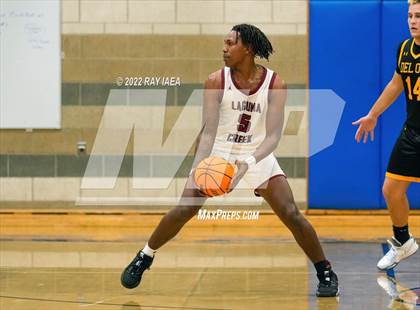 Thumbnail 2 in Del Oro vs. Laguna Creek (Norcal Tip-off Tournament) photogallery.