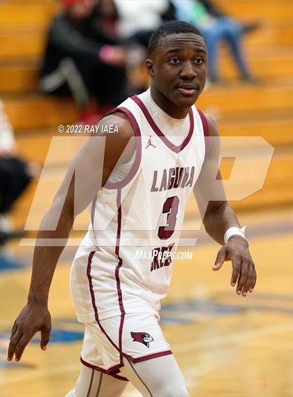 Thumbnail 2 in Del Oro vs. Laguna Creek (Norcal Tip-off Tournament) photogallery.