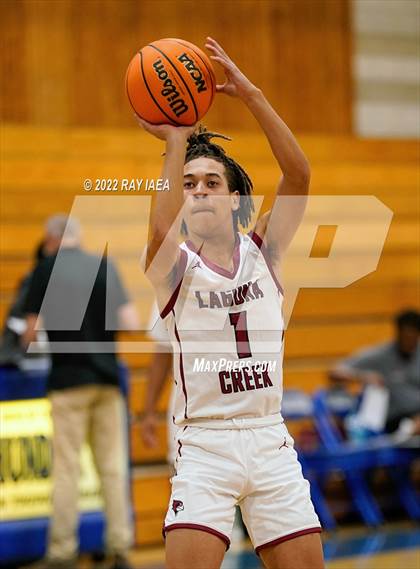 Thumbnail 2 in Del Oro vs. Laguna Creek (Norcal Tip-off Tournament) photogallery.