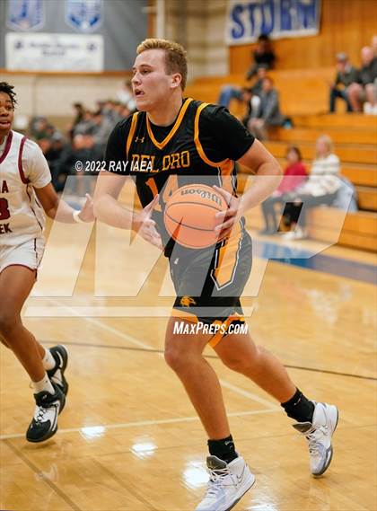 Thumbnail 2 in Del Oro vs. Laguna Creek (Norcal Tip-off Tournament) photogallery.