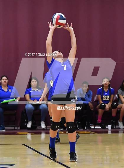 Thumbnail 2 in Charter Oak @ West Covina photogallery.