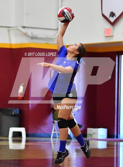 Thumbnail 3 in Charter Oak @ West Covina photogallery.