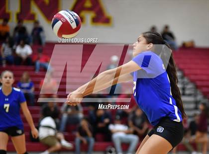 Thumbnail 2 in Charter Oak @ West Covina photogallery.