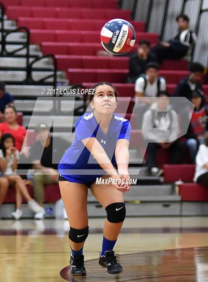 Thumbnail 2 in Charter Oak @ West Covina photogallery.