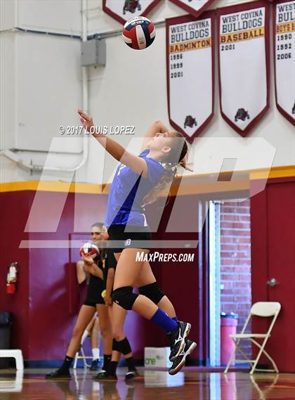 Thumbnail 3 in Charter Oak @ West Covina photogallery.