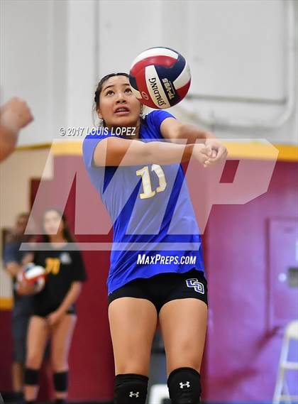 Thumbnail 2 in Charter Oak @ West Covina photogallery.