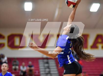 Thumbnail 1 in Charter Oak @ West Covina photogallery.