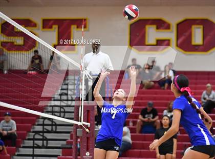 Thumbnail 2 in Charter Oak @ West Covina photogallery.
