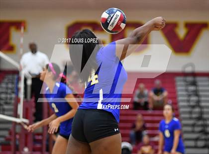 Thumbnail 3 in Charter Oak @ West Covina photogallery.