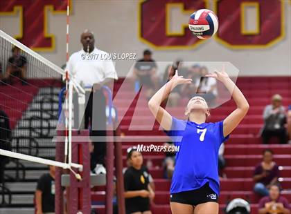 Thumbnail 3 in Charter Oak @ West Covina photogallery.