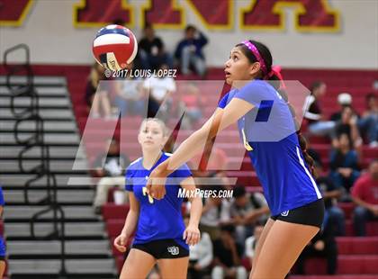 Thumbnail 2 in Charter Oak @ West Covina photogallery.