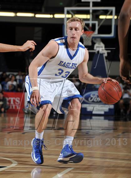 Thumbnail 1 in Damien vs. Santa Margarita (CIF-SS 3AA Final)  photogallery.