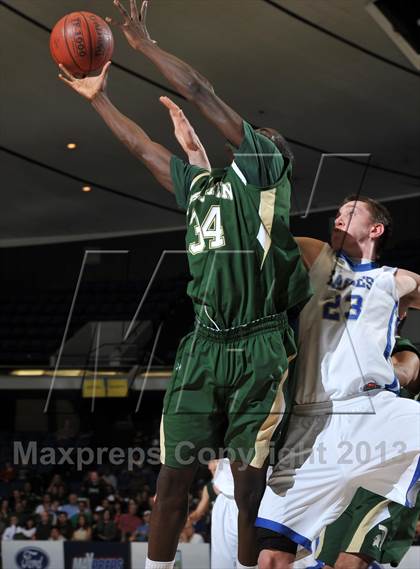 Thumbnail 3 in Damien vs. Santa Margarita (CIF-SS 3AA Final)  photogallery.