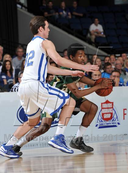 Thumbnail 1 in Damien vs. Santa Margarita (CIF-SS 3AA Final)  photogallery.