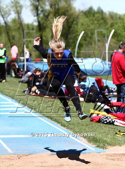 Thumbnail 2 in Mississippi 8 Conference Meet photogallery.