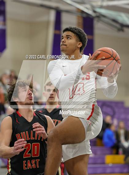 Thumbnail 3 in Grace Christian Academy vs. Bullitt East photogallery.