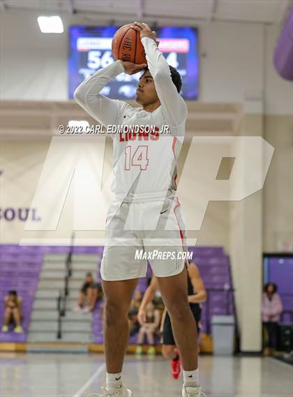Thumbnail 3 in Grace Christian Academy vs. Bullitt East photogallery.