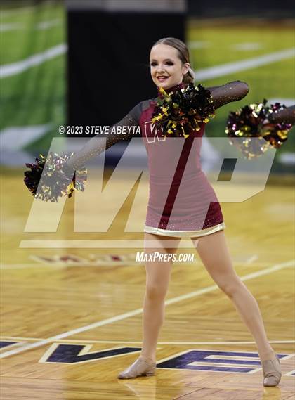 Thumbnail 2 in Windsor CHSAA Spirit Poms photogallery.