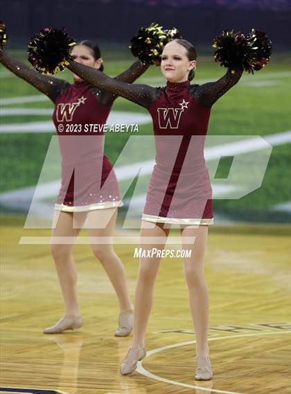 Thumbnail 1 in Windsor CHSAA Spirit Poms photogallery.