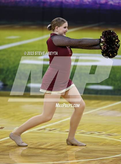 Thumbnail 1 in Windsor CHSAA Spirit Poms photogallery.